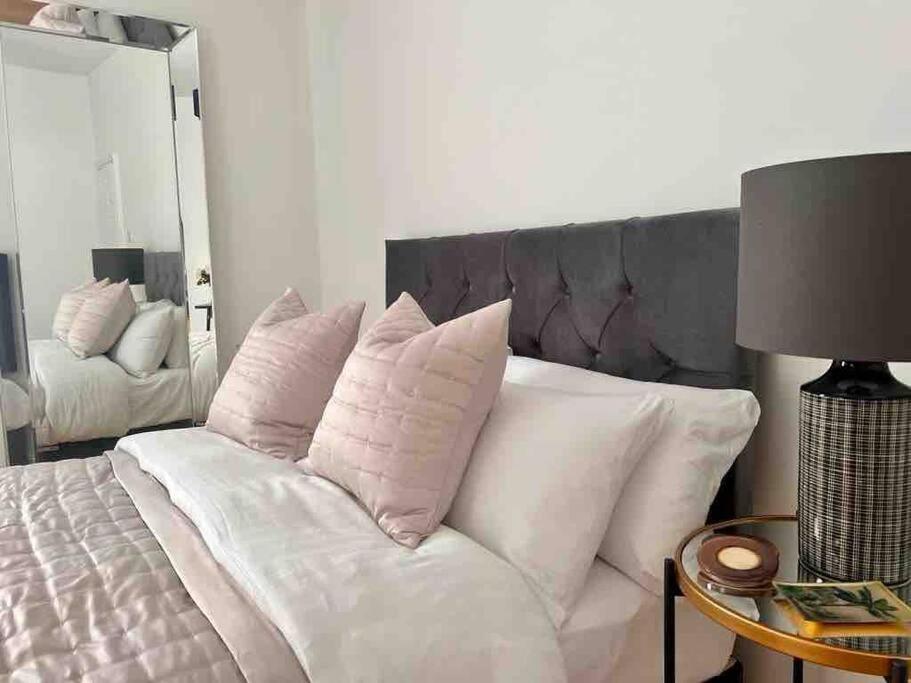 Anfield Home Sleeps 5 Close To Lfc Free Parking Liverpool Exteriör bild